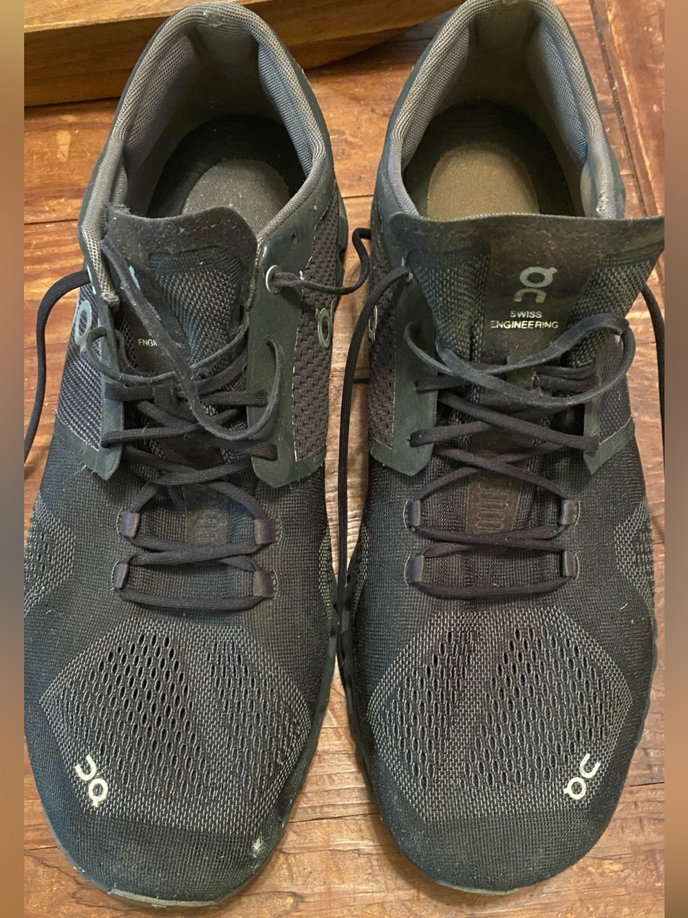 On Running Men's Black Mesh Lace-Up Athletic Sneakers